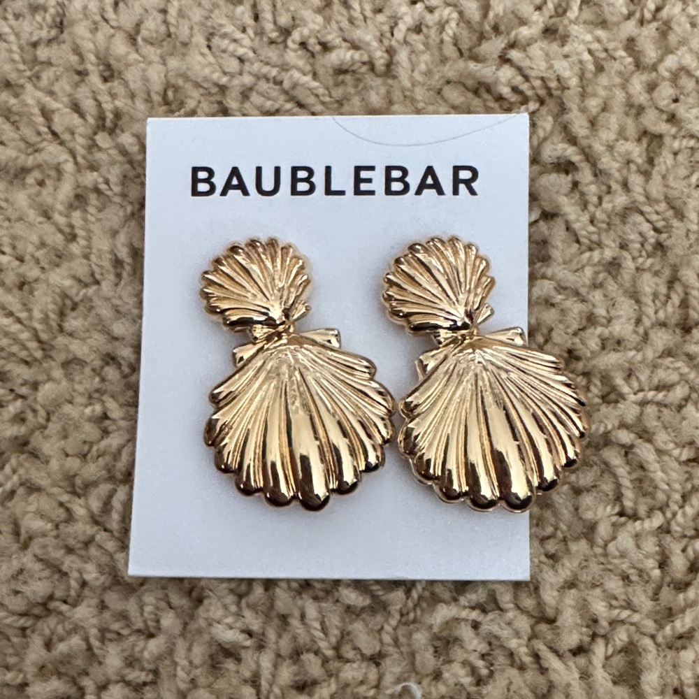 BaubleBar Shell Earrings NWT